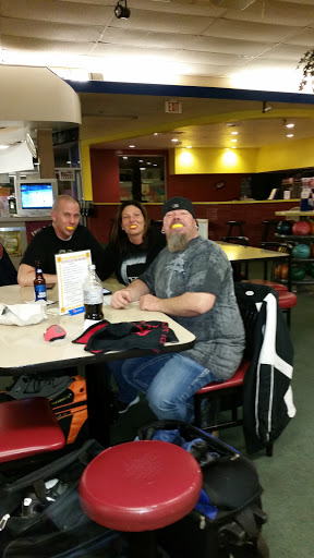 Bowling Alley «Grand Blanc Lanes», reviews and photos, 5301 Saginaw Rd, Flint, MI 48507, USA