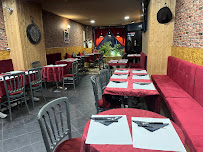 Atmosphère du Pizzeria Bella Vista à Saint-Quentin - n°1