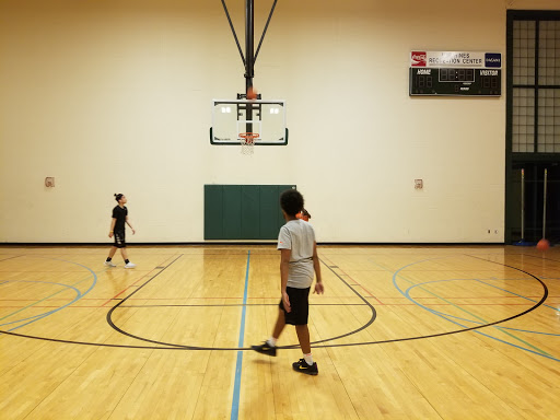 Recreation Center «Huffhines Recreation Center», reviews and photos, 200 N Plano Rd, Richardson, TX 75081, USA