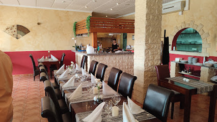 Restaurante El Dorado - C. Imperio Argentina Rojales, 8, 03178 Benijófar, Alicante, Spain