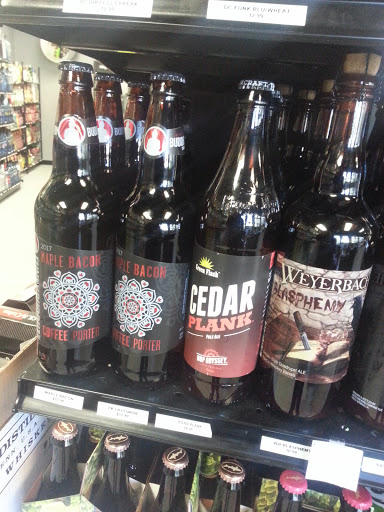 Liquor Store «Homage Liquor Experience, Inc.», reviews and photos, 4350 Lithia Pinecrest Rd, Valrico, FL 33596, USA