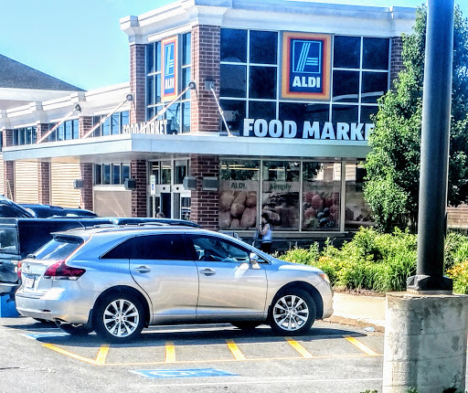 Supermarket «ALDI», reviews and photos, 541 S Broadway, Salem, NH 03079, USA