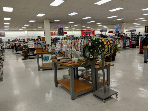 Department Store «T.J. Maxx», reviews and photos, 588 Francisco Blvd W, San Rafael, CA 94901, USA