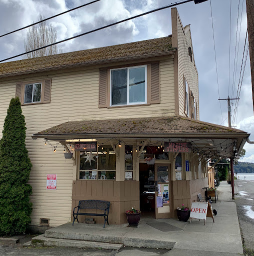 Grocery Store «Harbor Mercantile», reviews and photos, 24002 Vashon Hwy SW, Vashon, WA 98070, USA