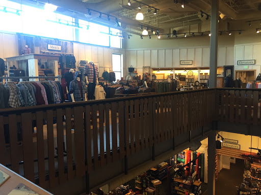 Clothing Store «L.L. Bean», reviews and photos, 1000 Ross Park Mall Dr, Pittsburgh, PA 15237, USA