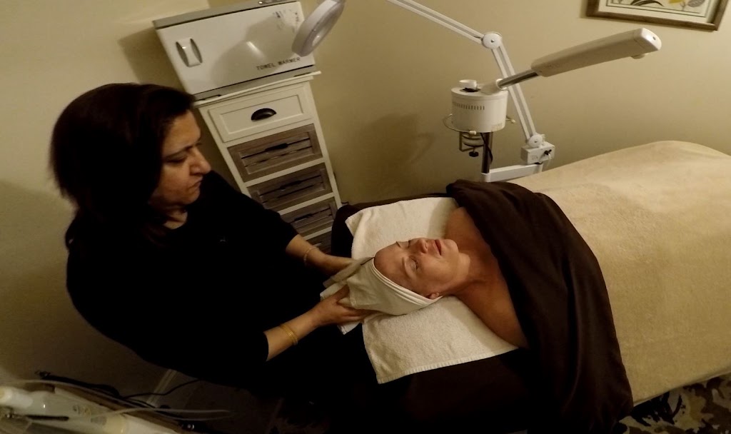 Holistic Bodywork Spa 14051