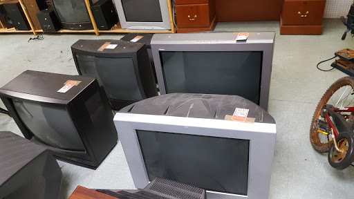 Thrift Store «Goodwill Retail Store», reviews and photos, 4714 Columbia Pike, Arlington, VA 22204, USA