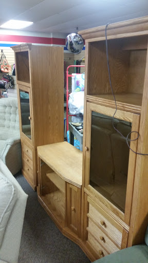 Thrift Store «Salvation Army», reviews and photos, 210 Kraft St, Clarksville, TN 37040, USA