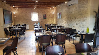 Atmosphère du Restaurant Le Saint Maurice à Saint-Maurice-de-Cazevieille - n°4