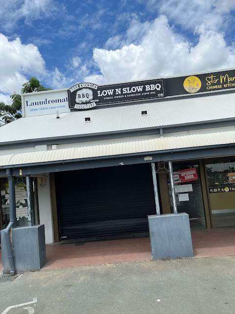 Bare Knuckles BBQ - Carina