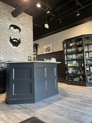 Barber Shop «Modern Gents Premier Barbershop & Bar», reviews and photos, 8233 Cooper Creek Blvd, Bradenton, FL 34201, USA