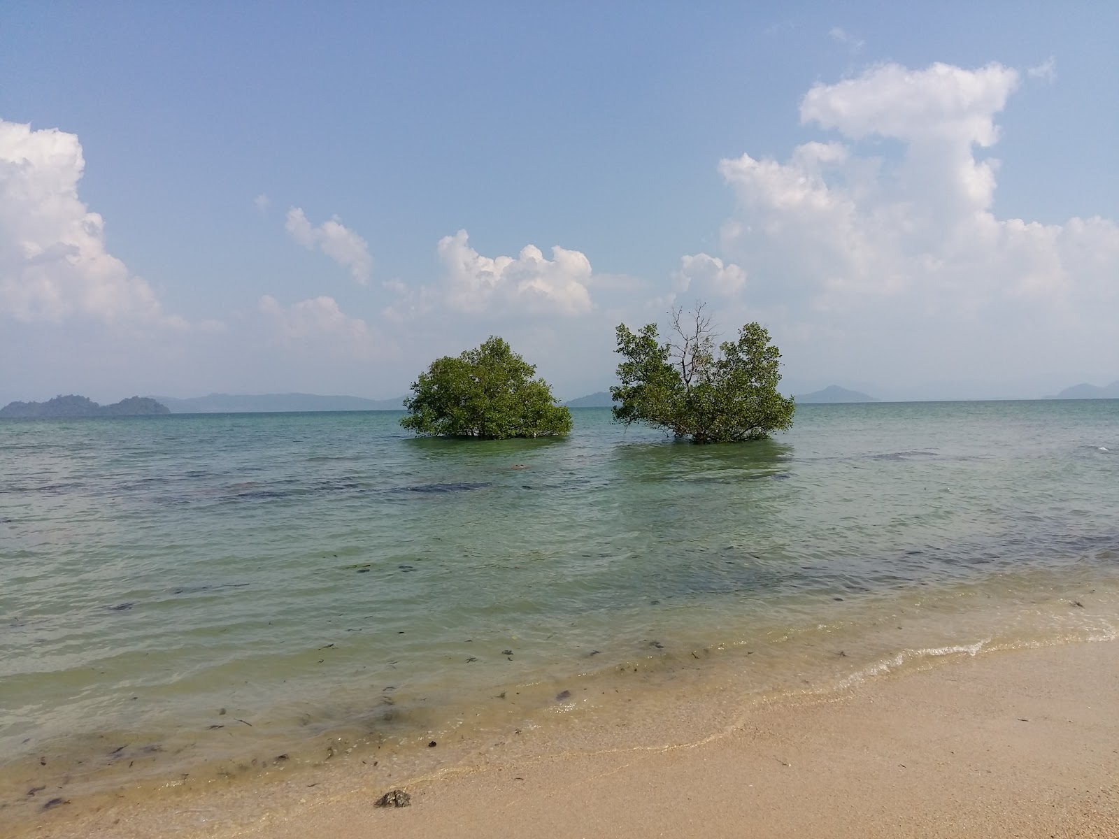 Photo of Aow Hin Kwai Beach located in natural area