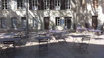 Photos du propriétaire du Restaurant français Au Jardin Des Carmes à Avignon - n°6