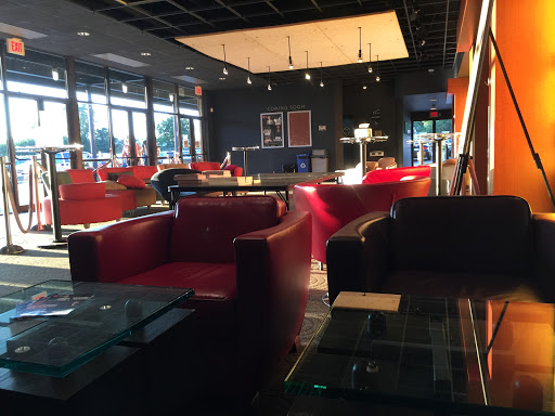 Movie Theater «Fleur Cinema & Café», reviews and photos, 4545 Fleur Dr, Des Moines, IA 50321, USA