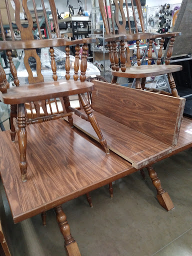 Social Services Organization «Habitat For Humanity ReStore», reviews and photos, 850 S Auto Mall Rd, Bloomington, IN 47401, USA