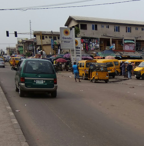 Mushin Bus Stop, A5, Mushin, Lagos, Nigeria, Diner, state Lagos
