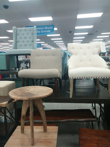 Clothing Store «Ross Dress for Less», reviews and photos, 12130 Lakewood Blvd, Downey, CA 90242, USA