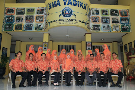 Oleh pemilik - SMA - SMK YADIKA Kedawung Cirebon