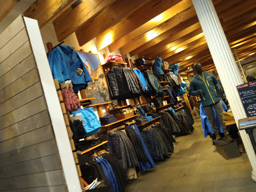 Clothing Store «Patagonia SoHo», reviews and photos, 72 Greene St, New York, NY 10012, USA