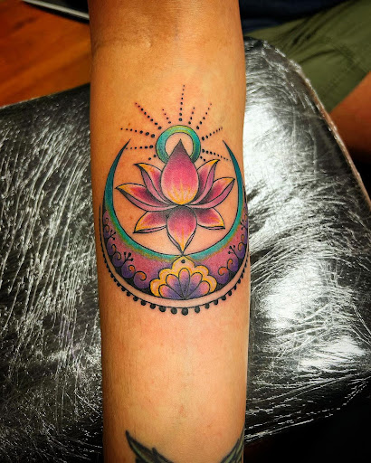 Find cat tattoos ideas for your next unique tattoo in San Antonio at Platinum Tattoos & Piercings
