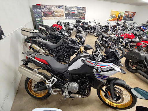 Motorcycle Dealer «Mid-Ohio Suzuki Honda Yamaha Kawasaki», reviews and photos, 494 Harcourt Rd, Mt Vernon, OH 43050, USA