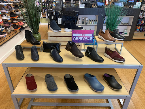 Boot Store «Footwear etc.», reviews and photos, 20690 Stevens Creek Blvd, Cupertino, CA 95014, USA