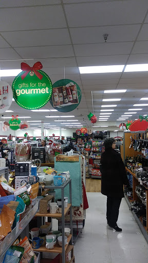 Department Store «T.J. Maxx», reviews and photos, 1600 Park Manor Blvd, Pittsburgh, PA 15205, USA