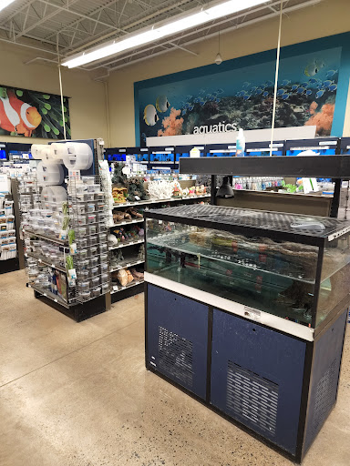 Pet Supply Store «Petco Animal Supplies», reviews and photos, 40 Colonnade Way, State College, PA 16803, USA