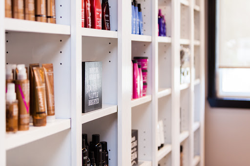 Beauty Salon «Pelo Hair Salon», reviews and photos, 708 Washington St, South Easton, MA 02375, USA