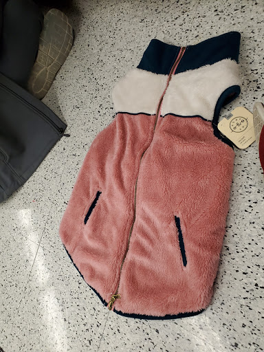 Pet Supply Store «Petco Animal Supplies», reviews and photos, 179 N Milwaukee St, Boise, ID 83704, USA