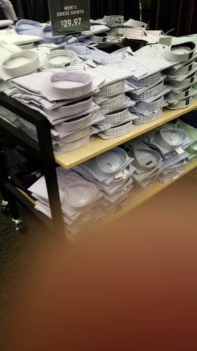 Department Store «Nordstrom Rack Potomac Mills», reviews and photos, 2700 Potomac Mills Cir, Woodbridge, VA 22192, USA