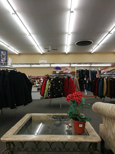 Thrift Store «AMVETS Depew», reviews and photos, 2900 Walden Ave, Depew, NY 14043, USA