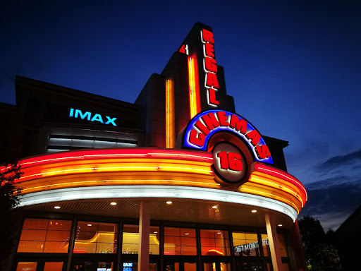 Crocker Park, 228 Market St, Westlake, OH 44145, USA, 