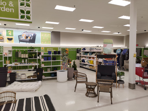 Department Store «Target», reviews and photos, 1111 Brook Forest Ave, Shorewood, IL 60404, USA