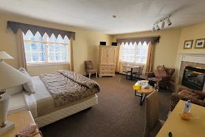 The Annex Room Suites image