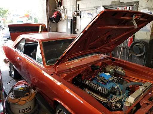 Auto Repair Shop «Fairlane Automotive», reviews and photos, 8120 W Oakton St, Niles, IL 60714, USA