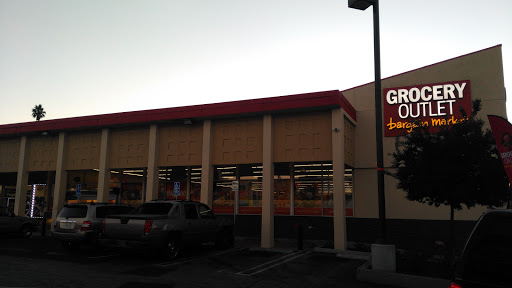 Grocery Store «Grocery Outlet Bargain Market», reviews and photos, 1340 E 7th St, Long Beach, CA 90813, USA