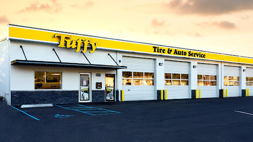 Tuffy Tire & Auto Service Center, 2675 S Milford Rd, Highland, MI 48357, USA, 