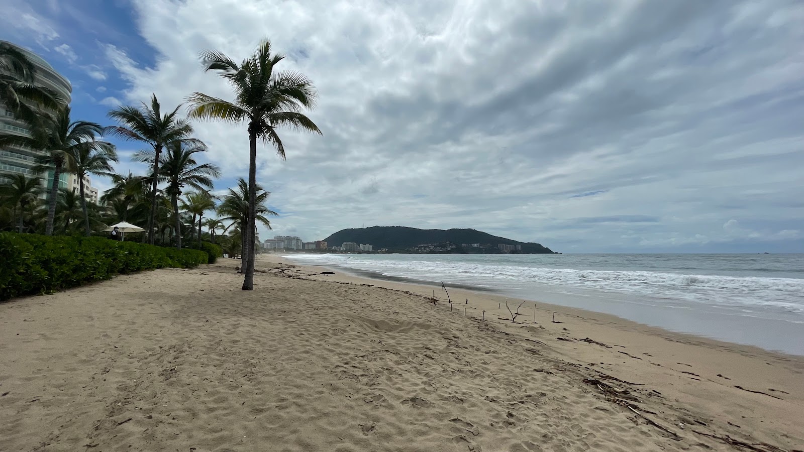 Photo de Playa Las Escolleras et le règlement