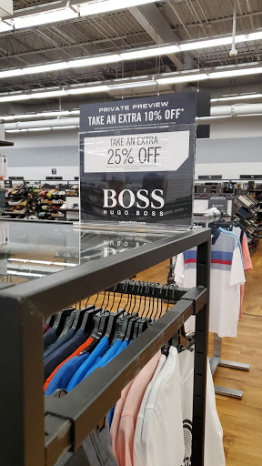 Department Store «Saks OFF 5TH», reviews and photos, 260 Shrewsbury Plaza, Shrewsbury, NJ 07702, USA