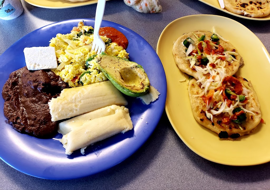 Pupuseria La Pasadita Salvadoran Food 28104