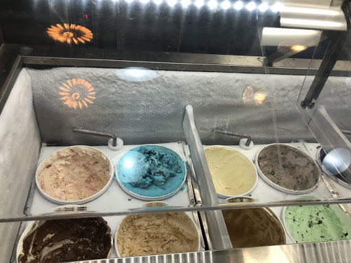 Ice Cream Shop «The Baked Bear», reviews and photos, 256 North University Drive, Farmington, UT 84025, USA