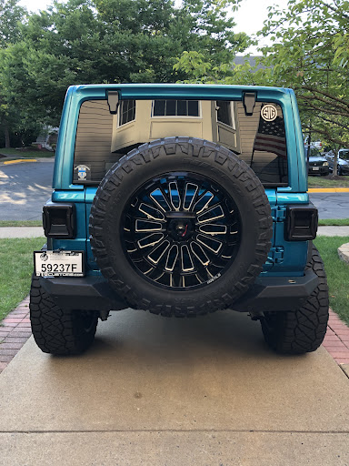 Car Dealer «Dealers Trade Outlet», reviews and photos, 16327 Lee Hwy, Gainesville, VA 20155, USA