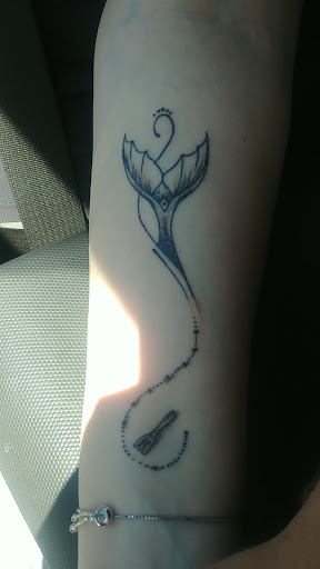 Tattoo Shop «Permanent Marx Tattoo», reviews and photos, 1127 Edgewater St NW, Salem, OR 97304, USA