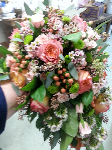 Florist «A & B Florist», reviews and photos, 908 S Cashua Dr, Florence, SC 29501, USA