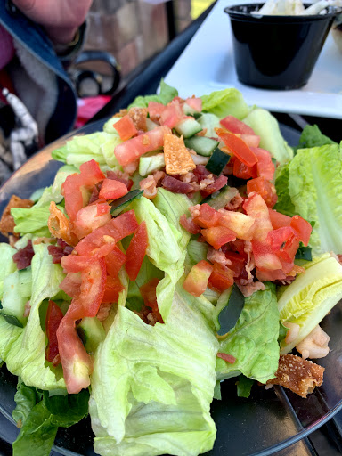 Restaurant «Slopeside Pub & Grill», reviews and photos, 1660 Blue Mountain Dr, Palmerton, PA 18071, USA