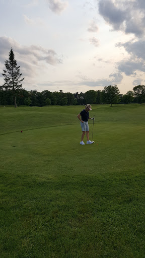 Golf Course «Bungay Brook Golf Club», reviews and photos, 30 Locust St, Bellingham, MA 02019, USA