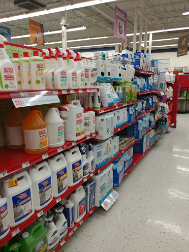 Pet Supply Store «Petco Animal Supplies», reviews and photos, 6595 N Illinois St, Fairview Heights, IL 62208, USA