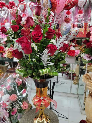 Florist «City Line Florist», reviews and photos, 1089 Liberty Ave, Brooklyn, NY 11208, USA