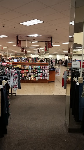 Clothing Store «Burlington Coat Factory», reviews and photos, 3800 US-98 #510, Lakeland, FL 33809, USA